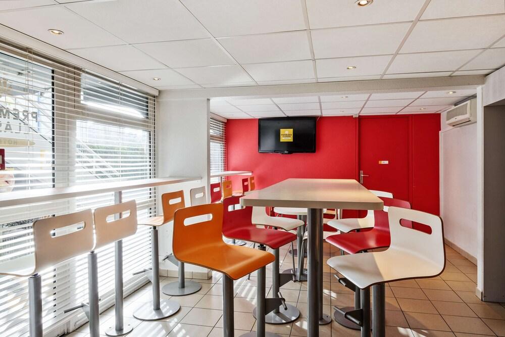Premiere Classe Montelimar Nord - A7 Sortie 17 Les Tourrettes Exteriör bild