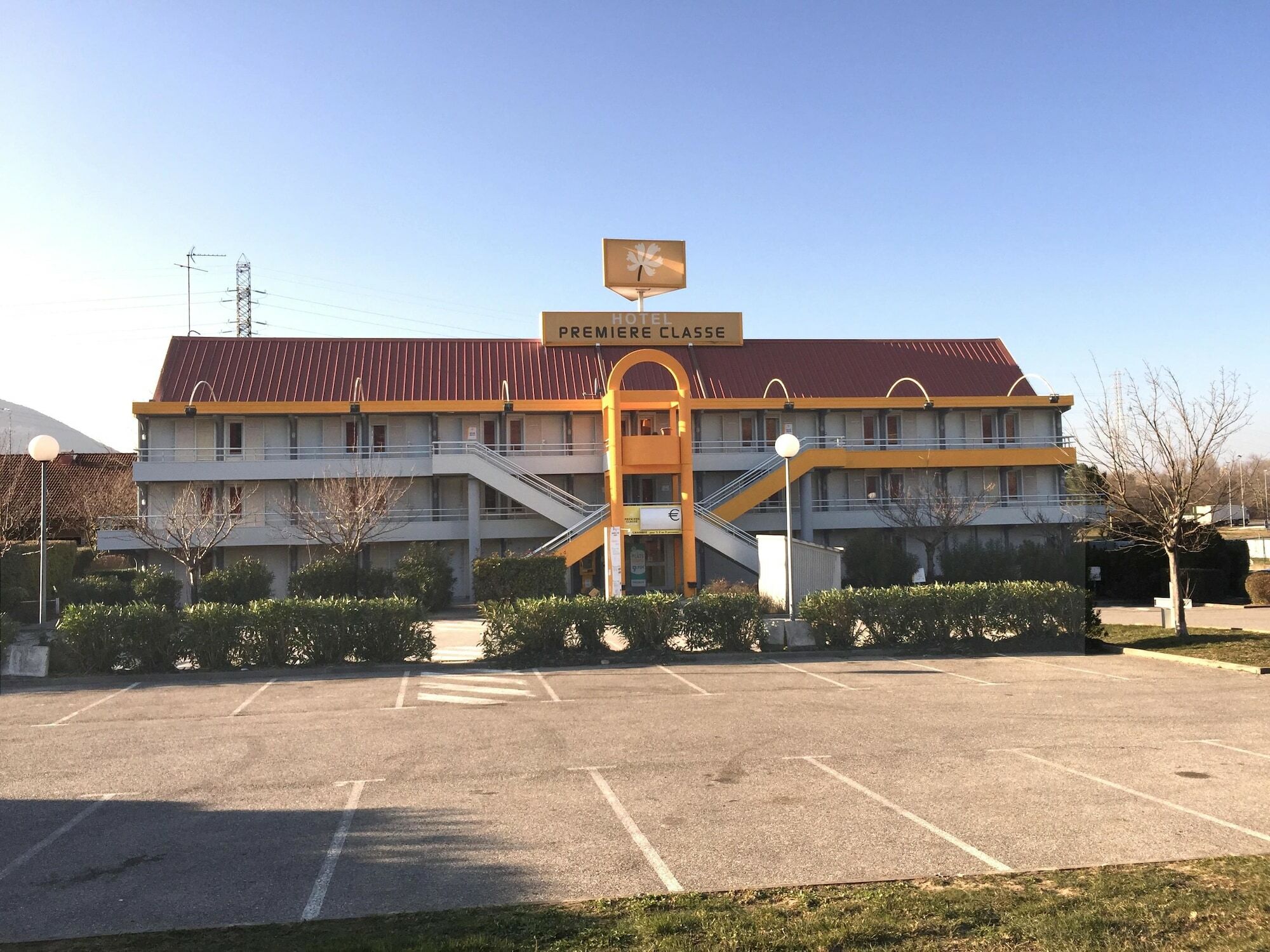 Premiere Classe Montelimar Nord - A7 Sortie 17 Les Tourrettes Exteriör bild